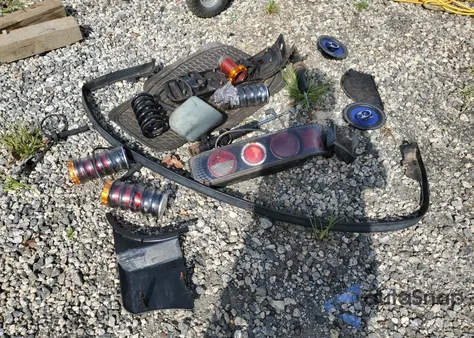 1991 Acura Integra Gs z USA, uszkodzony, nr VIN JH4DA9465MS014258